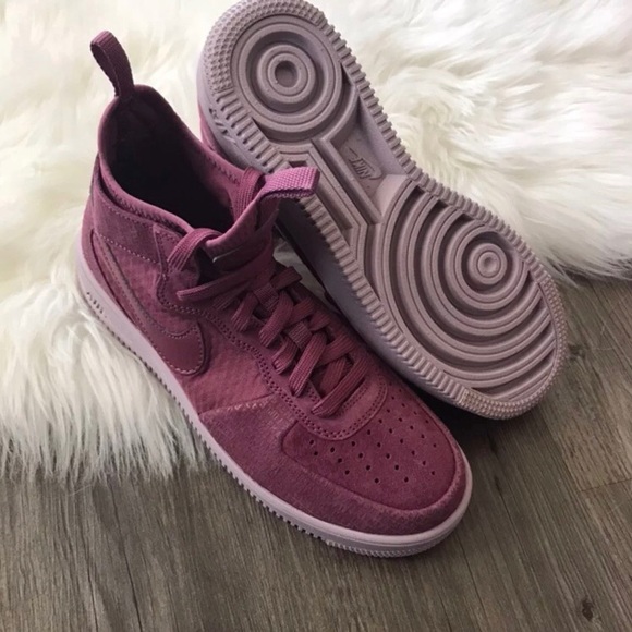 🆕 | 💟 Airforce 1 Mids - Picture 2 of 9